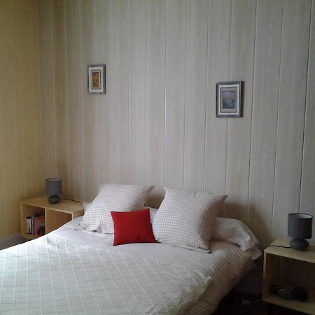 Appartement A 200 Metres Du Port De Конкарно Екстериор снимка